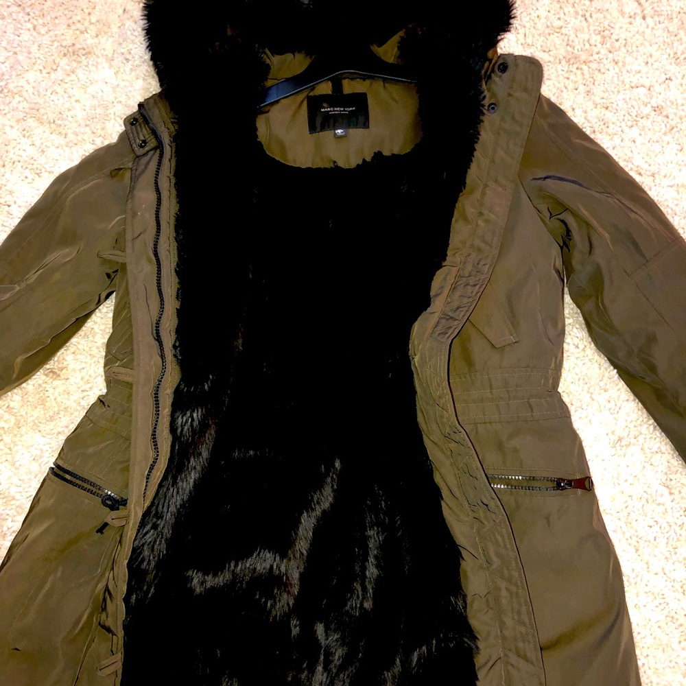 Marc Jacob’s Trench